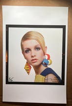 Bert Stern (1929–2013) - Bert Stern signed Famous Twiggy
