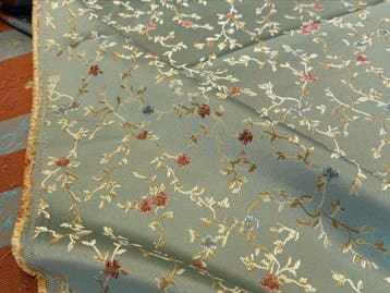 Exclusief GCFabrics – Jacquardweefsel met bloemmotief in San, Antiek en Kunst