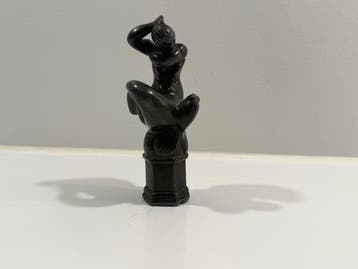 Just Andersen - sculptuur, Seated Female - 12 cm - Legering