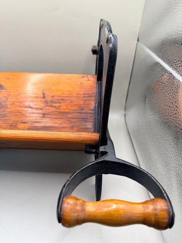 Voss - Broodsnijmachine - nr. 12 - IJzer, Hout - Vintage