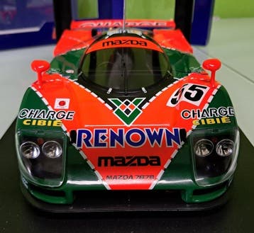 WERK83 1:18 - Voiture de sport miniature - Werk83 Mazda 787B, Nieuw