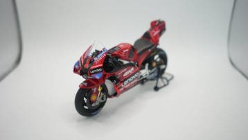 Ducati Team - Francesco Bagnaia - Modelmotorfiets op schaal, Nieuw