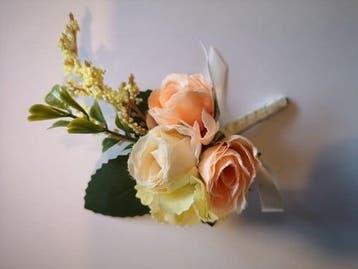 Luxe Corsage Zijden bloemen Zalm E Boutonnière met pinclip
