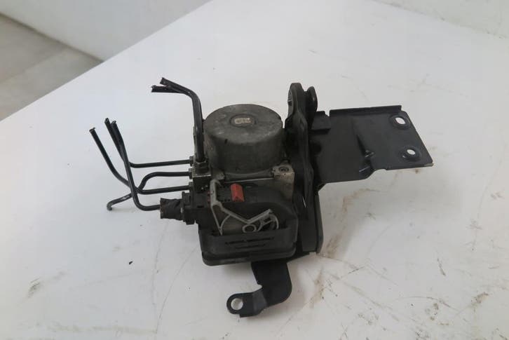 ABS pomp Volkswagen Touran 5TA 2.0 TDI 5Q0614517BJ, Auto-onderdelen, Remmen en Aandrijving, Gebruikt, Verzenden