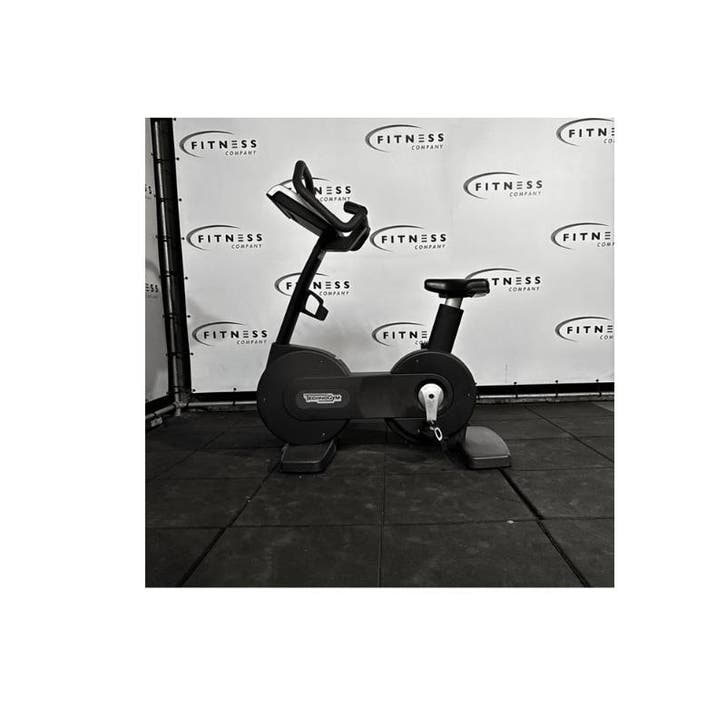 Technogym - Excite 700 - Upright Bike Visioweb, Sports & Fitness, Appareils de fitness, Enlèvement ou Envoi