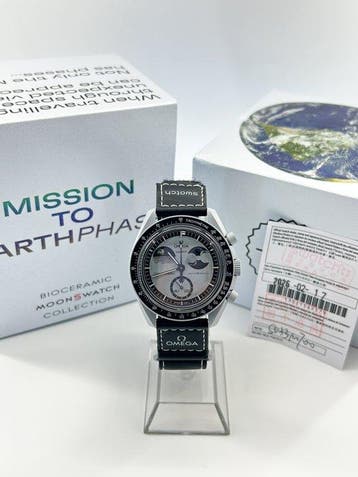 Omega x Swatch - MoonSwatch  “Mission to Earthphase” - Sans, Handtassen en Accessoires, Horloges | Heren, Nieuw