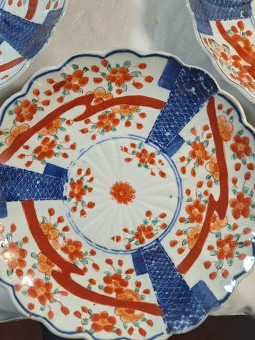 Plat (3) - Porcelaine - Imari, Antiquités & Art