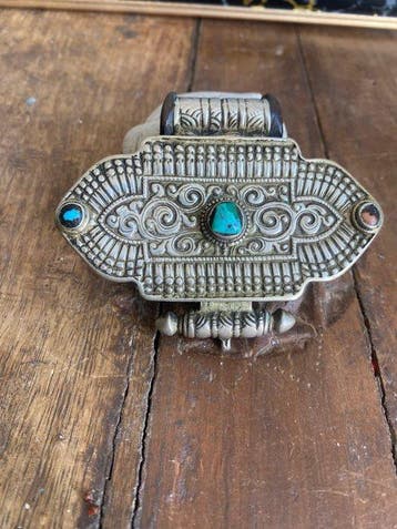 Boîte à amulettes Gau - Tibet - Début du XXe siècle, Antiquités & Art