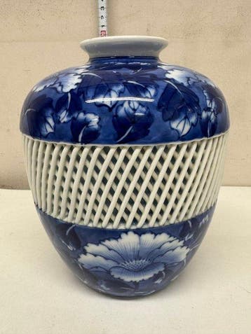 Japanse vintage vaas Arita Kinpo   aardewerk uit Japan, Antiek en Kunst