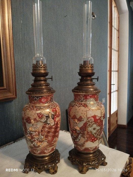 Lampe à huile (2) - Laiton doré, Céramique dite « Parian, Antiquités & Art, Antiquités | Autres Antiquités