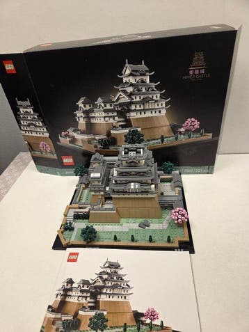 Lego Set - 21060 - Architecture - LEGO Architecture Himeji, Nieuw