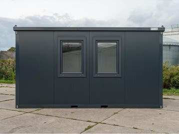 Prefab schuur nodig? 4x2 raam rechts snel leverbaar