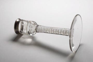 Portglas - geblazen glas - Twist achttiende
