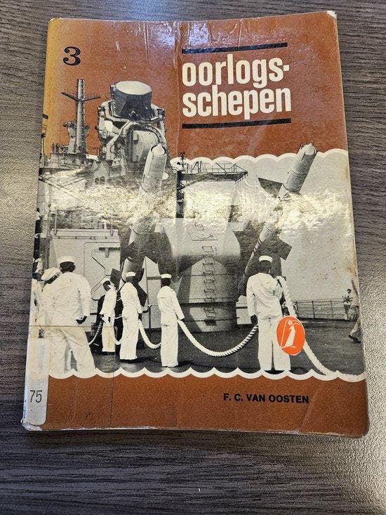 3 grote alken Oorlogsschepen - Munching, Boeken, Oorlog en Militair, Verzenden