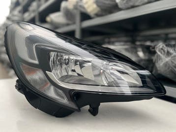 OPEL CORSA E LED KOPLAMP RECHTS 39108223LH, Auto-onderdelen, Verzenden, Gebruikt, Opel