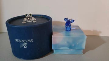 Swarovski - Beeldje - Baby Frog e Mini Moo Scuba blue (2) -