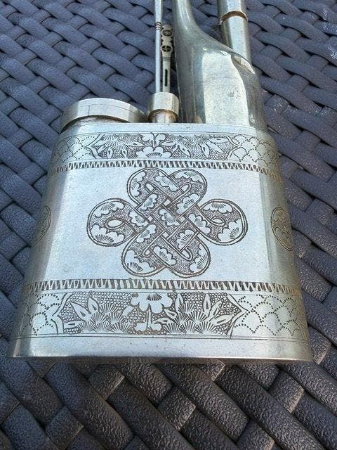 Shen Xichun - Zonder minimumprijs - Waterpijp - Tabak houder, Collections, Articles de fumeurs, Briquets & Boîtes d'allumettes
