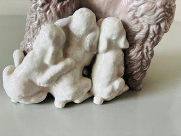 Lladró - Figurine - Moeder Poedel en pupps - Porcelaine