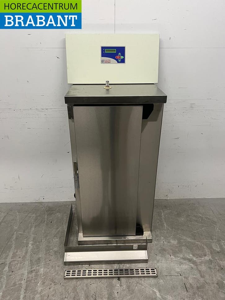 RVS Electro Calorique Inbouw Regenereerkast Regeneratie Oven, Articles professionnels, Horeca | Équipement de cuisine, Enlèvement ou Envoi