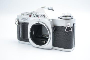 Canon AV-1 + FD 1.8/50mm S.C. + FD 3.5/135mm Single lens, Audio, Tv en Foto, Nieuw
