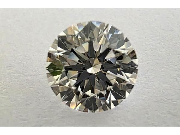 Veiling - Diamant briljant 0.40 crt ( IGI gecertificeerd ), Handtassen en Accessoires, Edelstenen