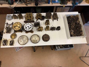 Uurwerk (24) - Messing - 1910-1920, Antiquités & Art