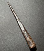 Romain antique Fer Burin à pointe rare et en très bon état