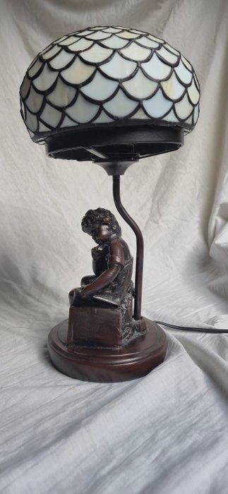 Tafellamp - Glas, Hout, Hars - Meisje met boek, Antiek en Kunst, Curiosa en Brocante