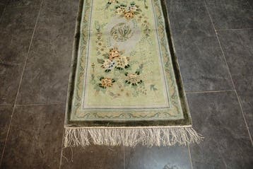 Soie chinoise - Tapis - 127 cm - 68 cm, Huis en Inrichting, Stoffering | Tapijten en Vloerkleden, Nieuw