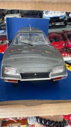 ModelCar 1:18 - Modelauto - Citroen CX Break - Bouwjaar 1976