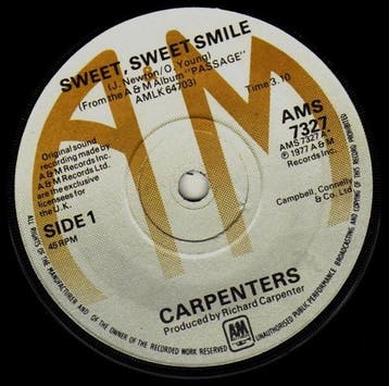 Carpenters - Sweet, Sweet Smile, Verzenden, Gebruikt