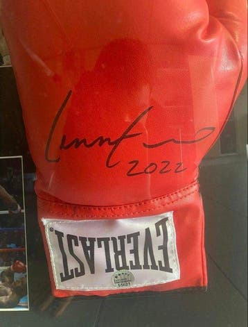 Boksen - Lennox Lewis - 2022 - Bokshandschoen, Nieuw