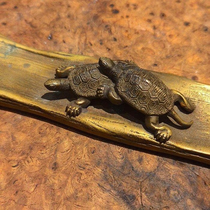 Decoratief ornament - Turtle Paperweight, Antiquités & Art, Curiosités & Brocante