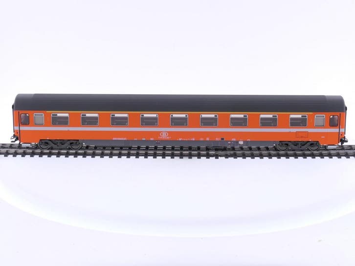 Schaal H0 Märklin 43511 personenrijtuig AI6 1e kl. van de.., Hobby & Loisirs créatifs, Trains miniatures | HO, Enlèvement ou Envoi