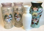 Vaas (4) - Opaline glas - Gedecoreerd