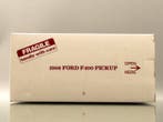 Danbury Mint 1:24 - Voiture miniature - 1956 Ford F-100