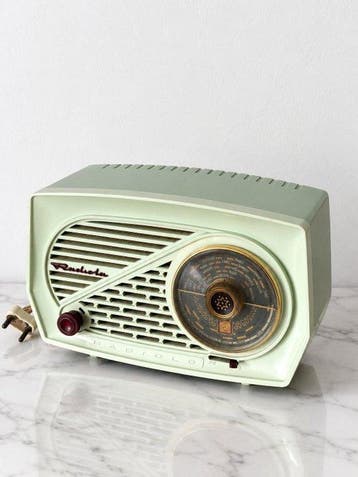 Radiola RA125U “Radiolo” Luxe – Pastel Green Valve Radio –