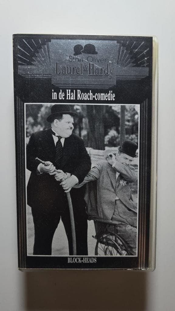 LAUREL & HARDY IN DE HAL ROACH-COMEDIES BLOCK-HEADS (IN, Cd's en Dvd's, VHS | Film, Gebruikt
