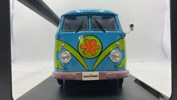 Solido 1:18 - Modelauto - Volkswagen Kool Kombi Ghost Hunter, Hobby & Loisirs créatifs, Voitures miniatures | 1:5 à 1:12