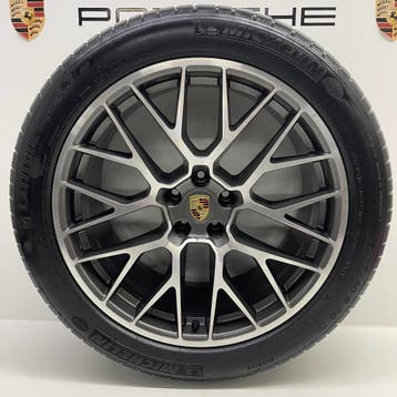 Porsche Macan ORIGINELE 20inch RS Spyder met banden (8 mm), Ophalen, Banden en Velgen