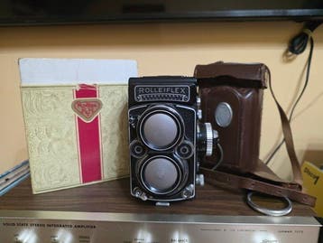 Rollei Rolleiflex 2.8F (Modello K7F) Twin lens reflex camera, Nieuw