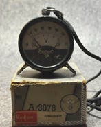 German WWII military voltmeter Radium A/3078 with original