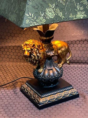 Lamp - Lion Red Eagle - Metaal, Textiel, Hars of gips - Geen