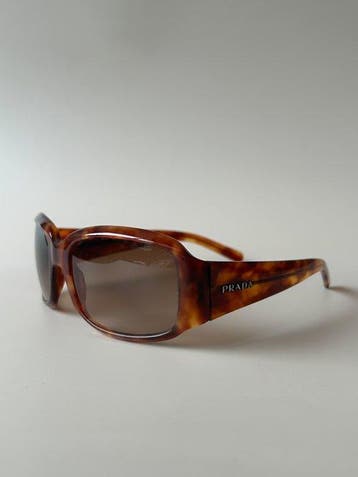 Prada - Lunettes de soleil