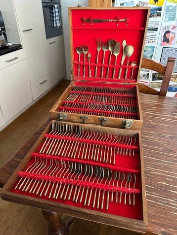 Bestekset (72) - Hout, Fluweel, Brons - Compleetset in een