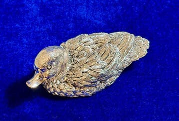 Exiteria - Beeldje - Stunning “Large” Detailed Duckling -