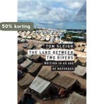 The Land Between Two Rivers 9781555977962 Tom Sleigh, Verzenden, Gelezen, Tom Sleigh