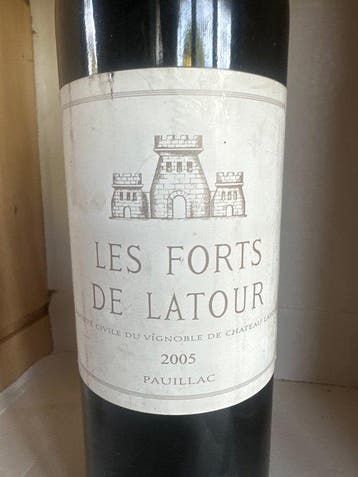 2005 Les Forts de Latour, 2nd wine of Ch. Latour - Pauillac