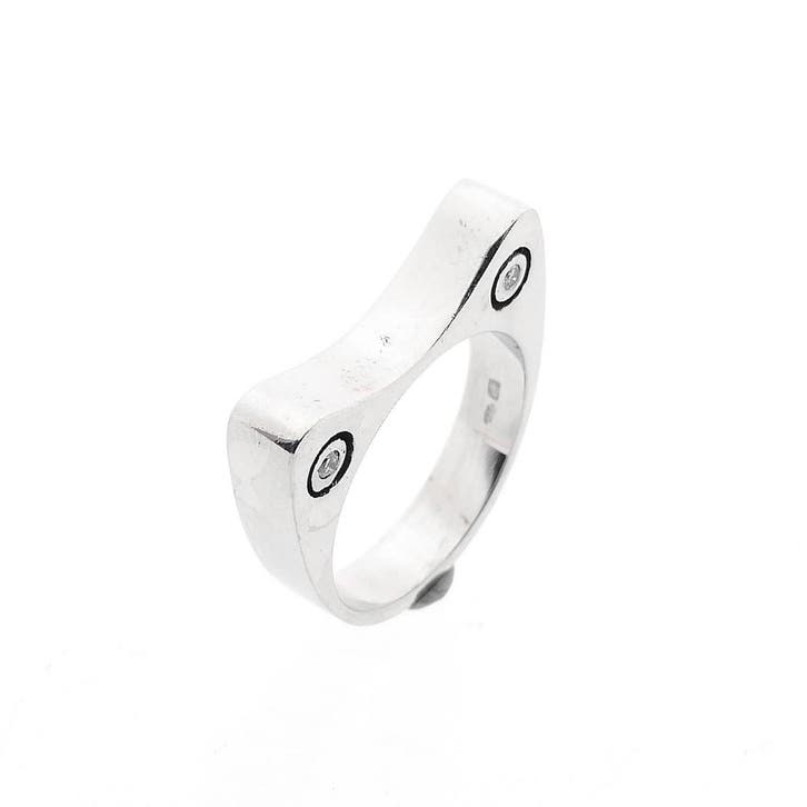 Witgouden kattenoren ring met diamanten; 0,08 ct., Handtassen en Accessoires, Ringen, Dame, Met edelsteen, Overige kleuren, 18 tot 19