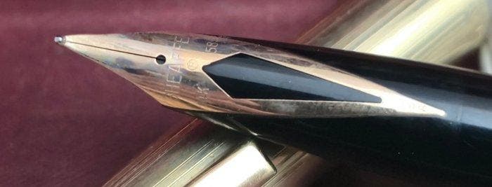 Sheaffer - Imperial plumin 14k solid gols with GF cap and, Verzamelen, Pennenverzamelingen
